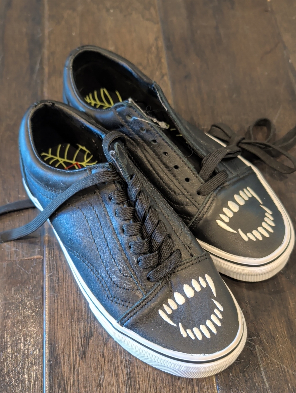 Vans Old Skool Fangs